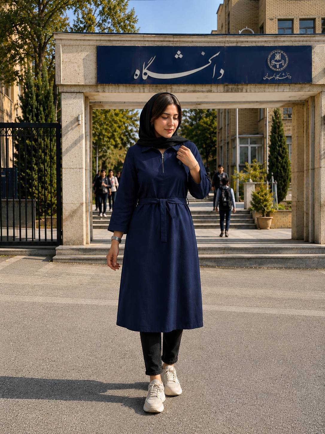 مانتو دانشجویی بلند زنانه